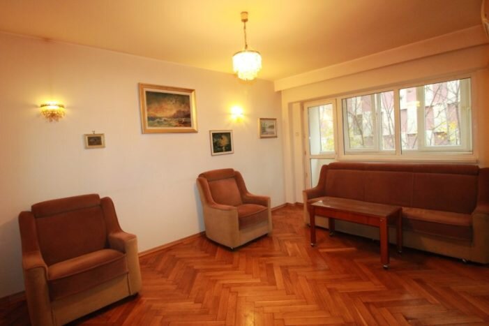 Universitate Inchiriere apartament 3 camere Semimobilat bloc 1980