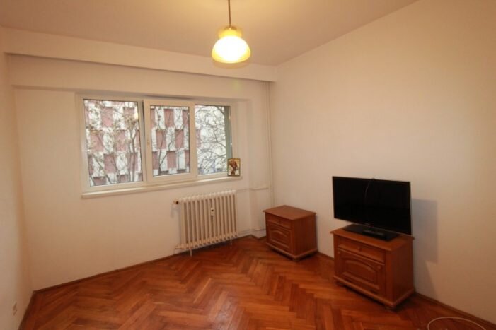 Universitate Inchiriere apartament 3 camere Semimobilat bloc 1980