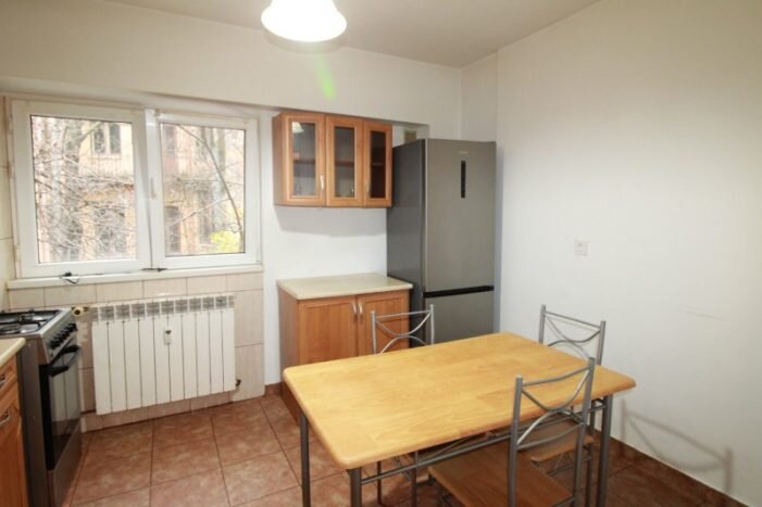 Universitate Inchiriere apartament 3 camere Semimobilat bloc 1980