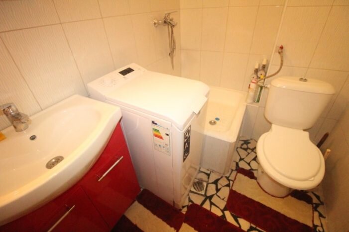 Universitate Inchiriere apartament 3 camere Semimobilat bloc 1980